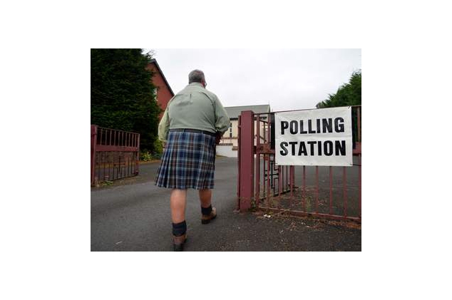 Как Шотландия голосует на референдуме за независимость. Снимки с избирательных участков