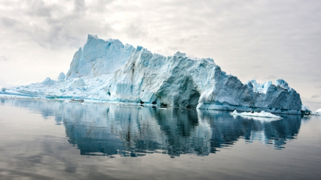 Ученые США "вместили" 27 лет движения арктических льдов в одну минуту