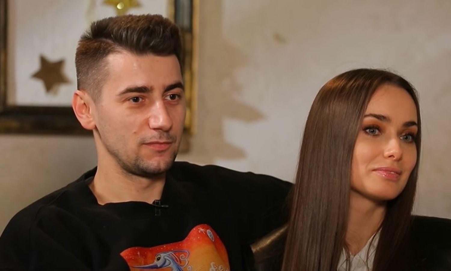 "До сих пор хожу с кольцом", – Эллерт отказался считать Ксению Мишину бывшей  