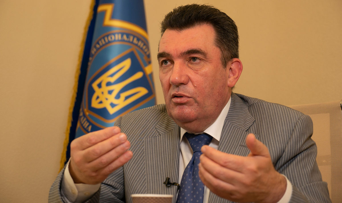 "Необходим комплексный подход", – Данилов анонсировал ряд шагов против олигархов в Украине