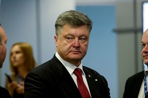 Порошенко анонсировал глобальные перемены в войне на востоке Украины