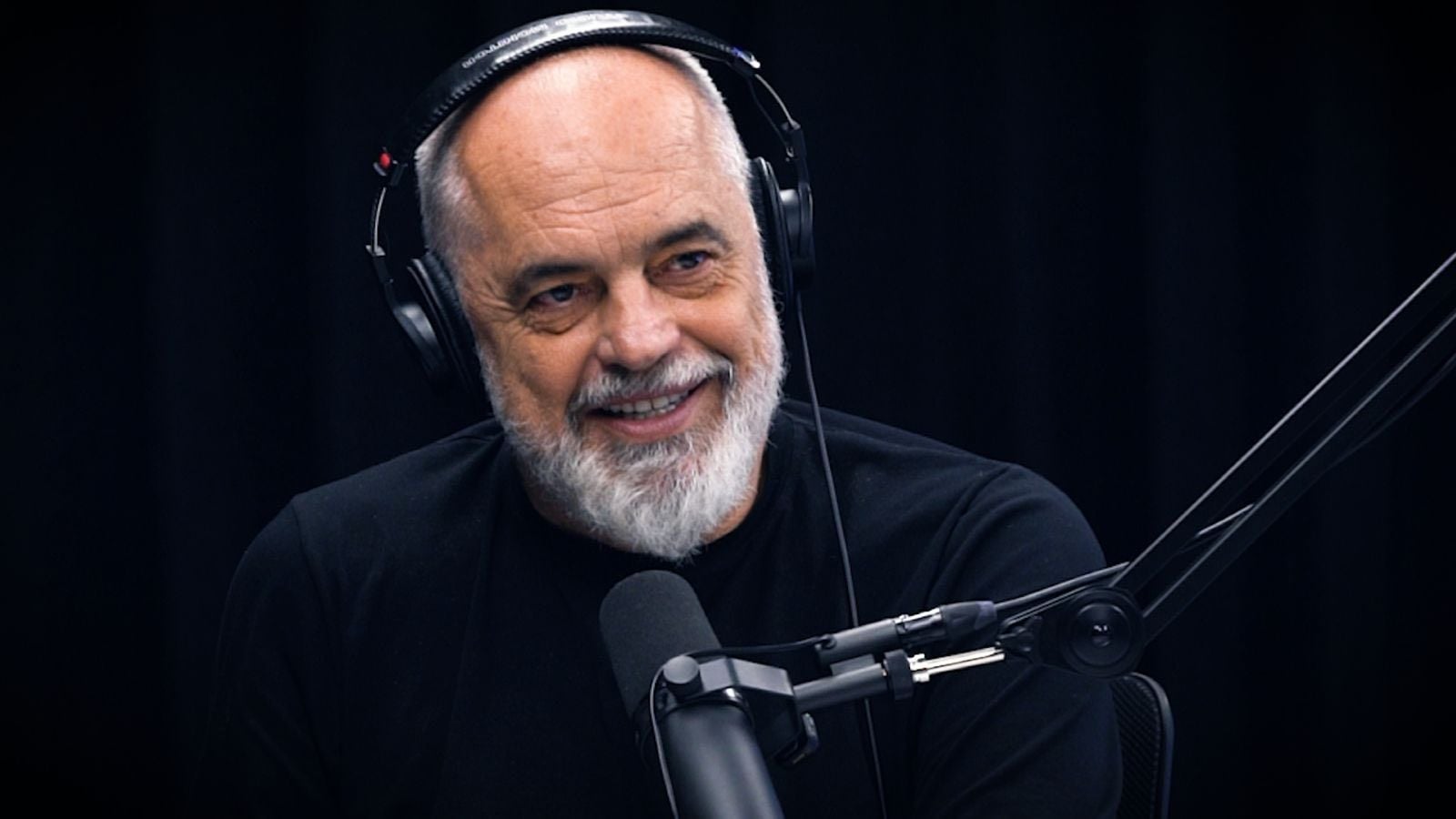 Премьер Албании Рама призвал Европу возобновить "диалог" с Россией 