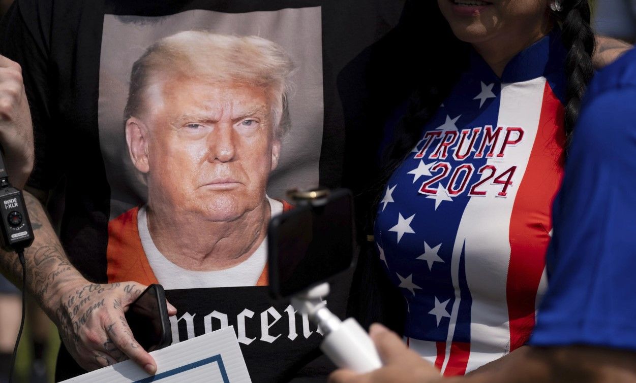 Сторонники Трампа считают, что Путин имеет право на уничтожение Украины