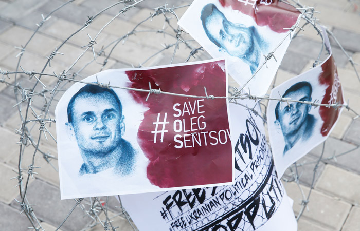 Обмен пленными Украины с Россией: СМИ выяснили, где на самом деле находится Сенцов
