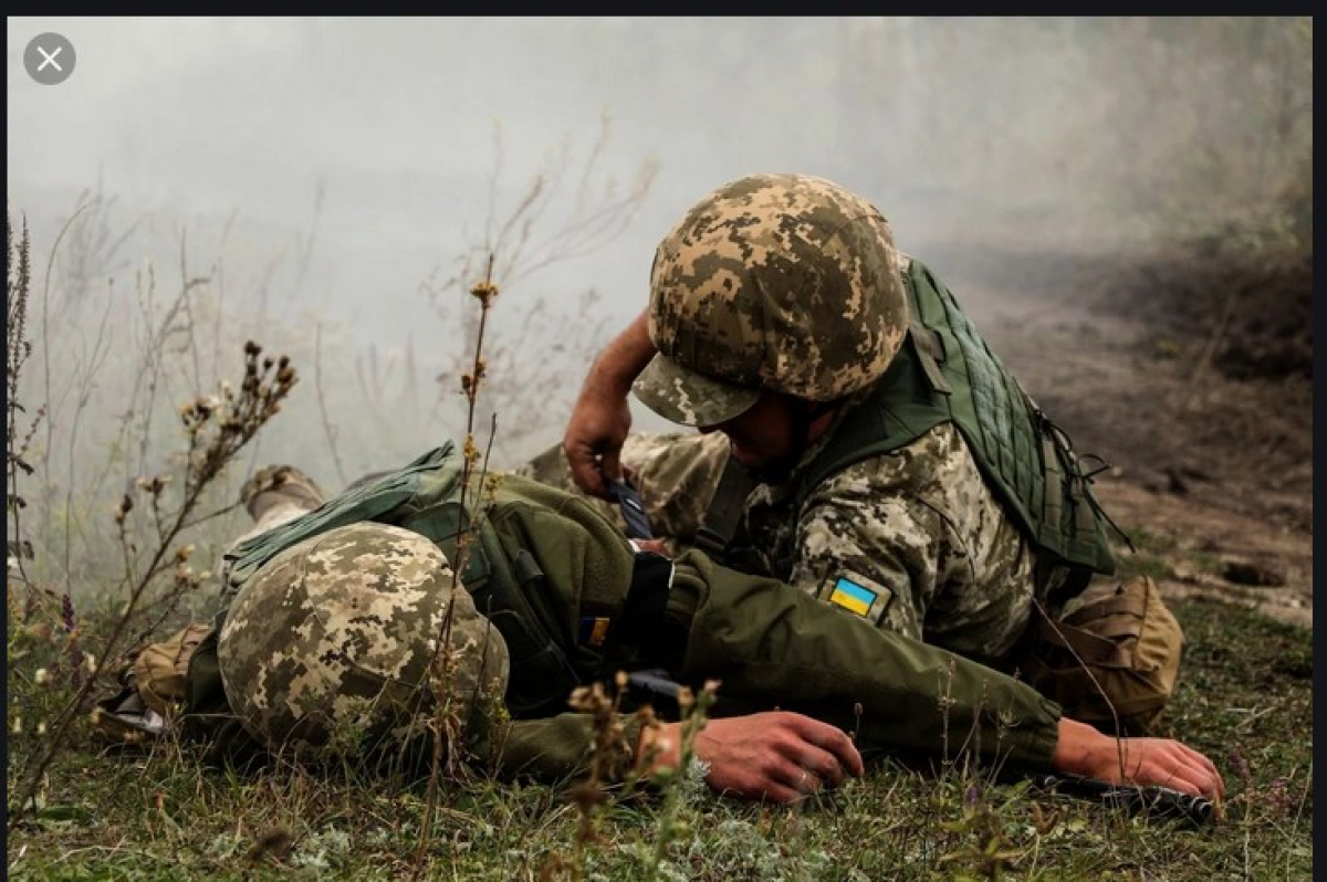 Война на Донбассе: ситуация в зоне ООС накаляется - двое украинских защитников погибли