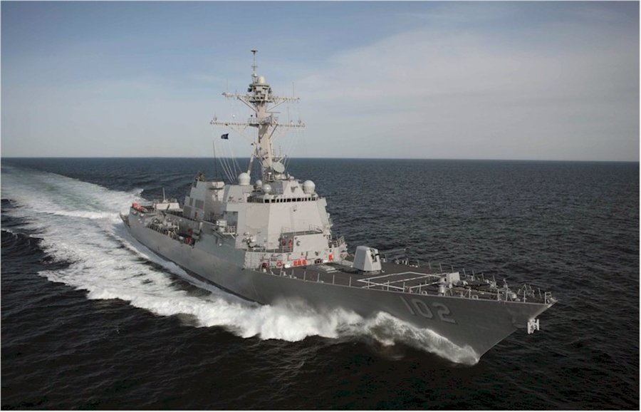 Официально: воды Черного моря будет патрулировать эсминец США 