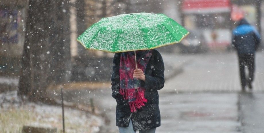 Зима возвращается в Украину: в каких областях завтра снег