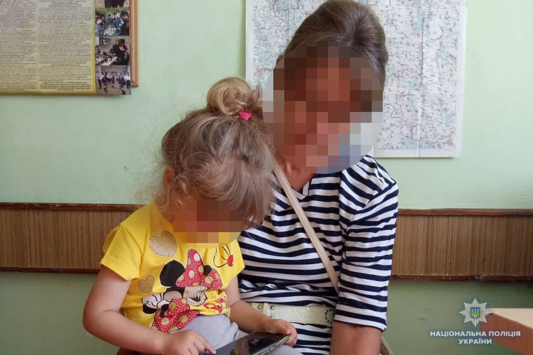 В Тернопольской области полицейские неделю разыскивали пропавшую 4-летнюю девочку и ее маму