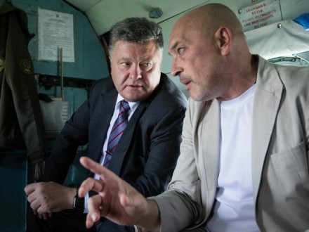​Порошенко обсудил с Тукой стратегические вопросы по Донбассу в ходе работы в Кабмине