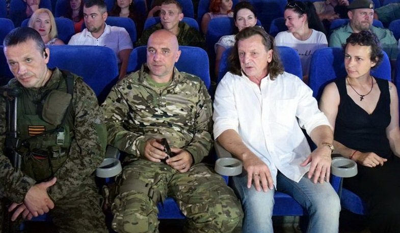 Чем помпезнее, тем трусливее: опубликовано интересное фото с премьеры фильма о войне в Донецке с Прилепиным и Чичериной в зрительном зале