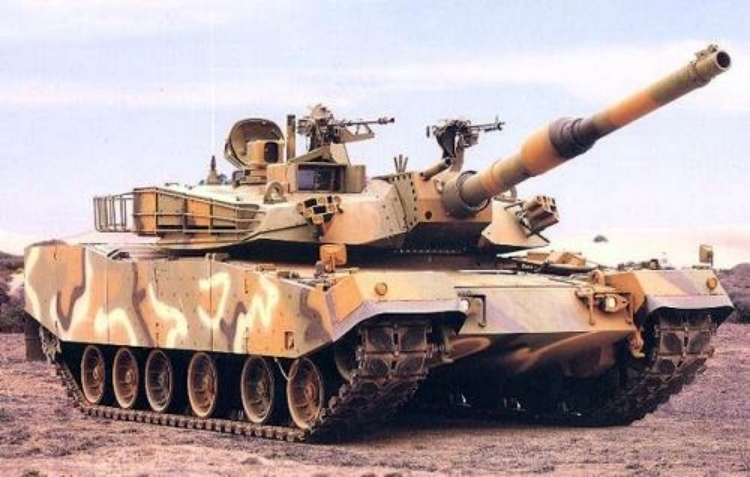 Американские СМИ: США отправит в Восточную Европу танки и артиллерию