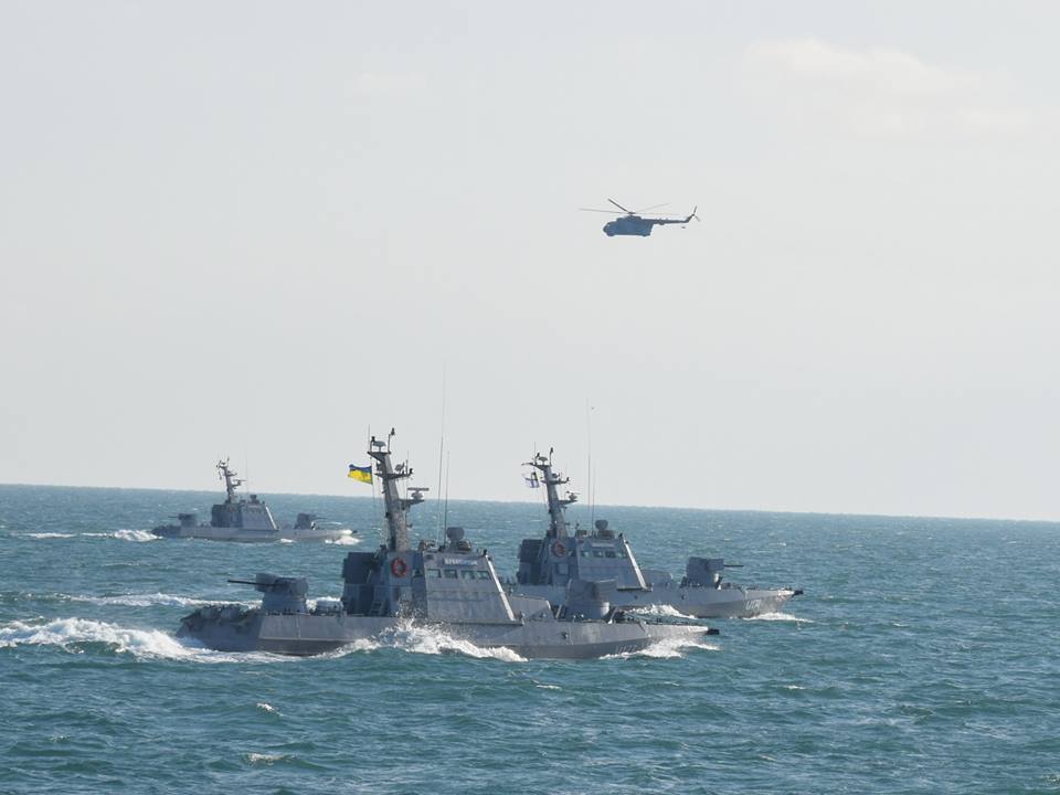 Украина провела очередные военные учения в Черном море: опубликованы кадры со спецзадания военных ВМС Украины