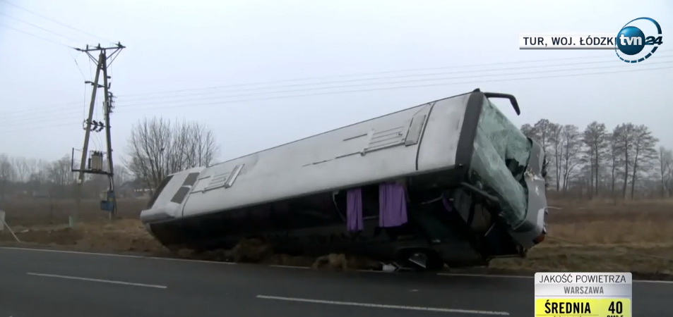 Украинский автобус попал в масштабное ДТП в Польше, есть погибшие 