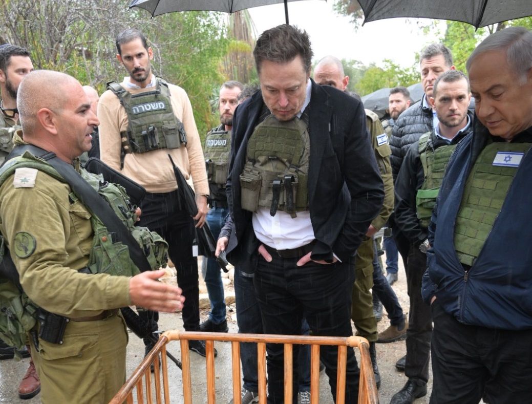 ​Время посетить и Украину: Маск изменил свое отношение к терроризму после поездки в Израиль, кадры