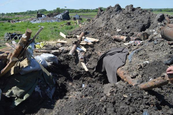 ​В Станице Луганской от прямых попаданий мин за ночь сгорели два дома, - Москаль