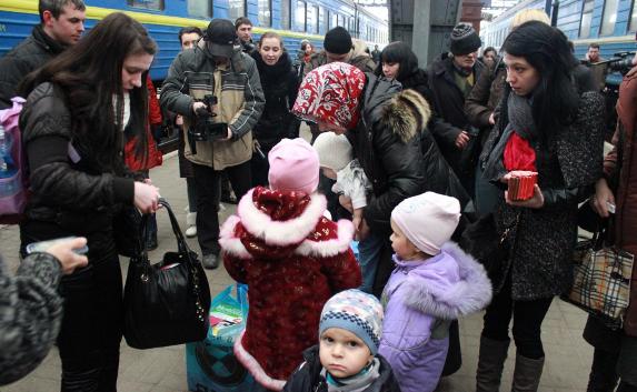 Число переселенцев из Донбасса превысило полмиллиона 