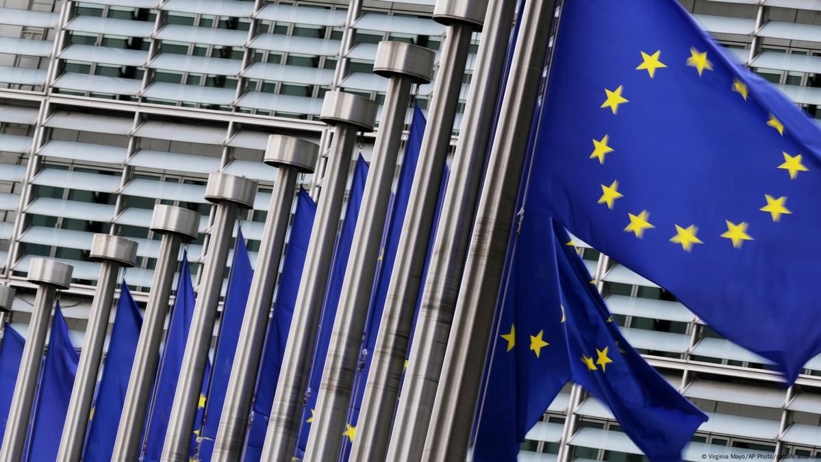 "Репарационный кредит" для Украины: какие страны "за", какие "против", и кто держится "в тени"