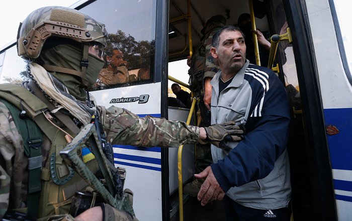 После отвода войск в Донбассе состоится обмен пленными по принципу "всех на всех"