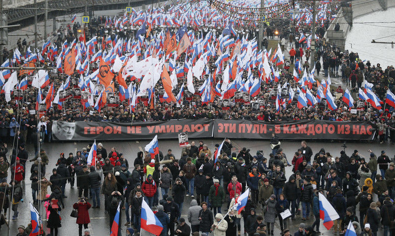 Марш памяти Немцова в Москве и России. Фото и видео