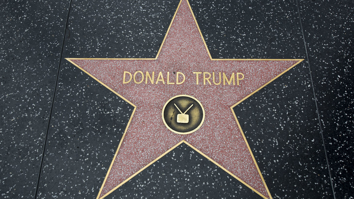 Трампа "выдворили" из Голливуда: звезду американского президента уберут с Аллеи славы