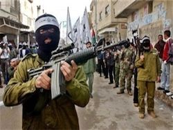 За день боев в секторе Газа погибло около ста палестинцев