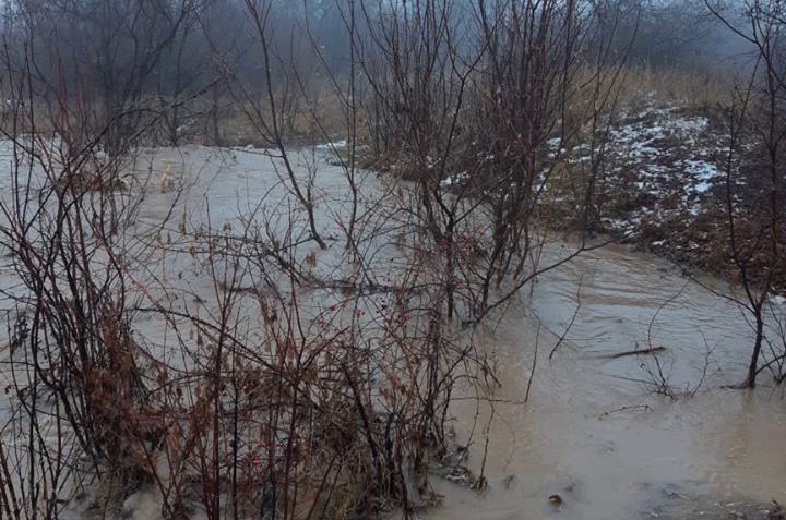 Армия РФ устроила потоп на Луганщине и оставила десятки городов и сел без воды - кадры