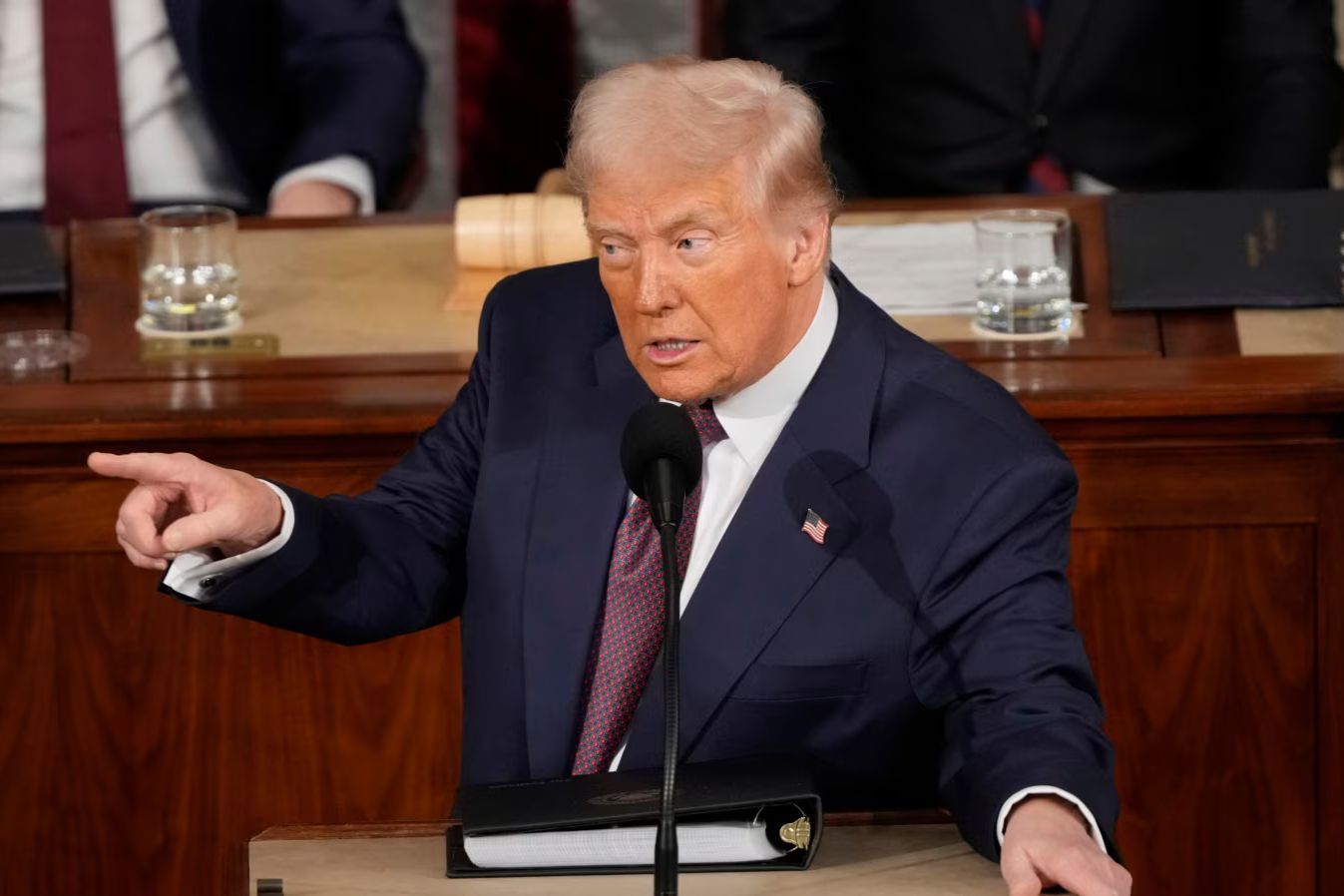 Трамп сильно зол на Путина, готовится "агрессивный" санкционный удар — FoxNews