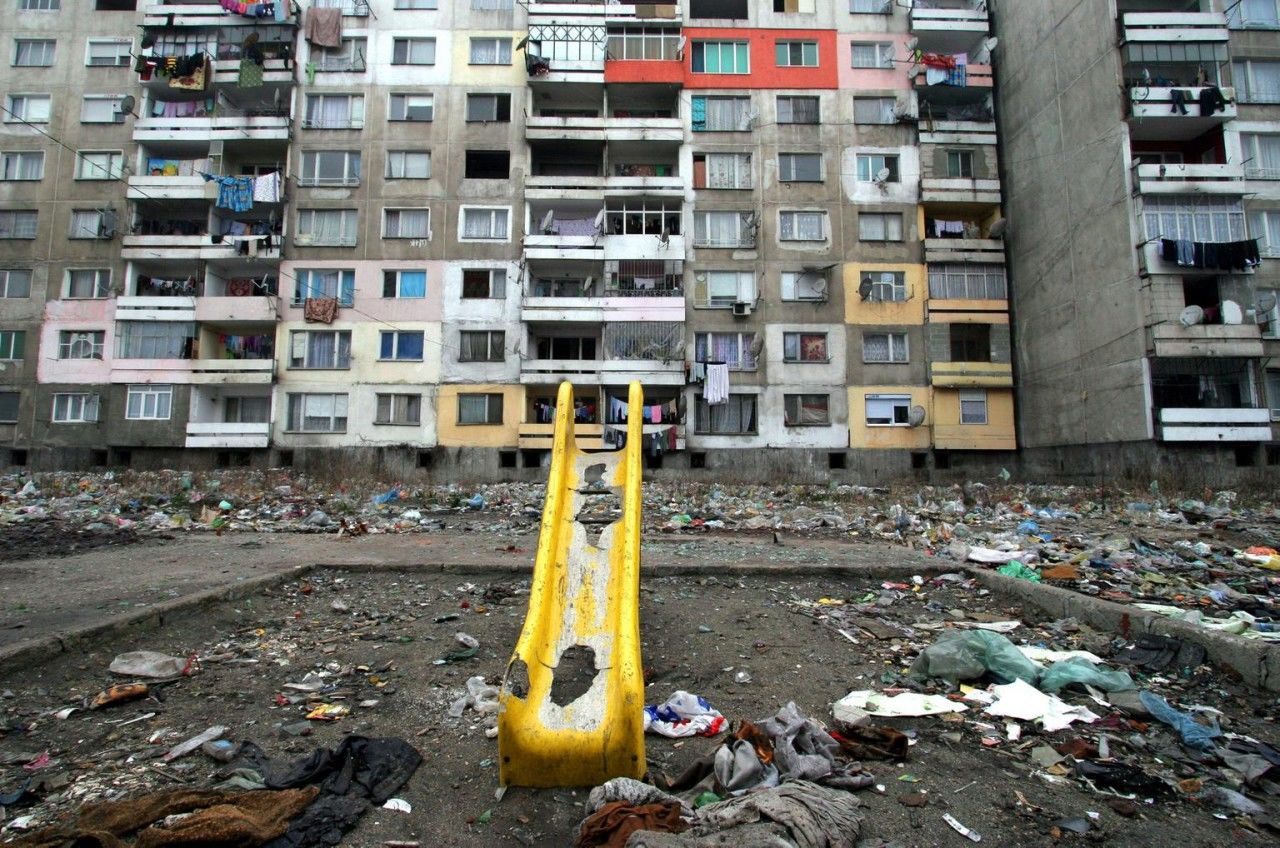 "Мрак и нищета", – Казанский показал, как люди, переехавшие из "ЛНР" в Россию, жалуются на "плохую жизнь"