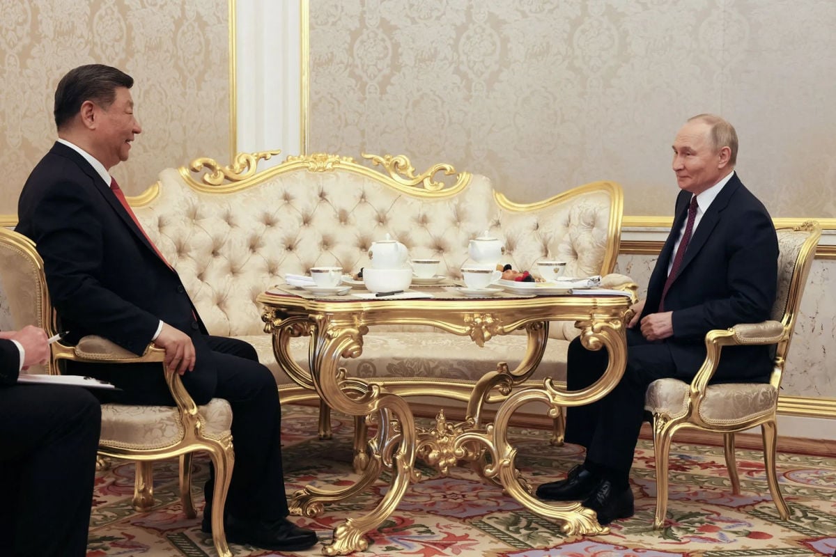 Сі закликав Путіна до "справедливої" мирної угоди з Україною – Bloomberg