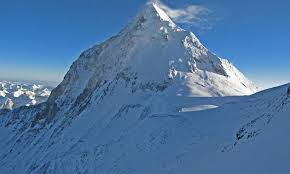 Землетрясение в Непале привело к уменьшению Эвереста