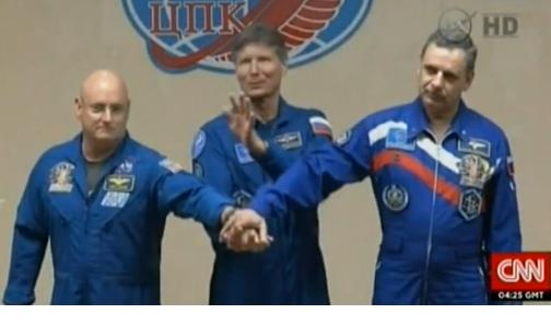 ИноСМИ: российский и американский космонавты совершат космическую одиссею 