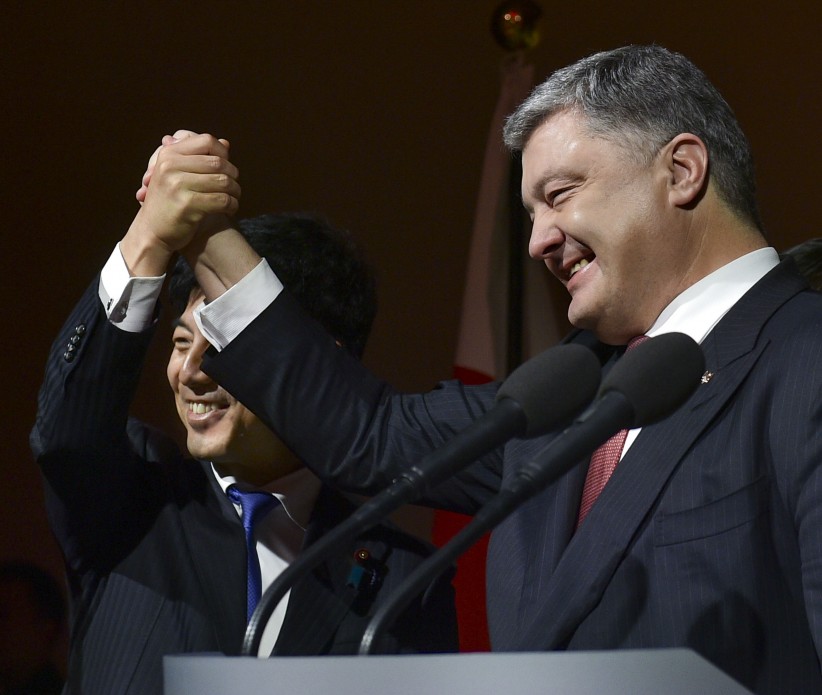 "Очень небольшое количество стран получает такую возможность", - президент Порошенко рассказал об историческом соглашении между Украиной и Японией