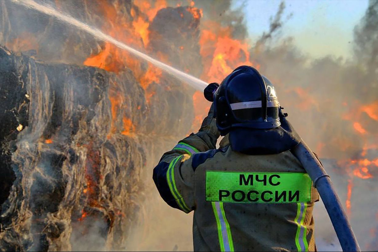 "Горят без остановки", – Яковина усомнился в заявлениях о состоянии российских НПЗ