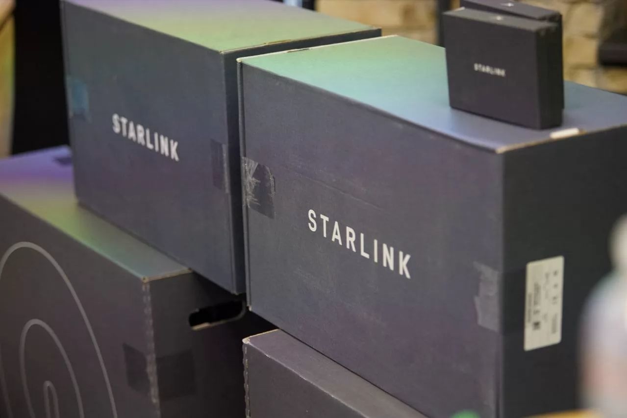 В момент вторжения ВС РФ на Харьковщину у ВСУ перестал работать Starlink - WP