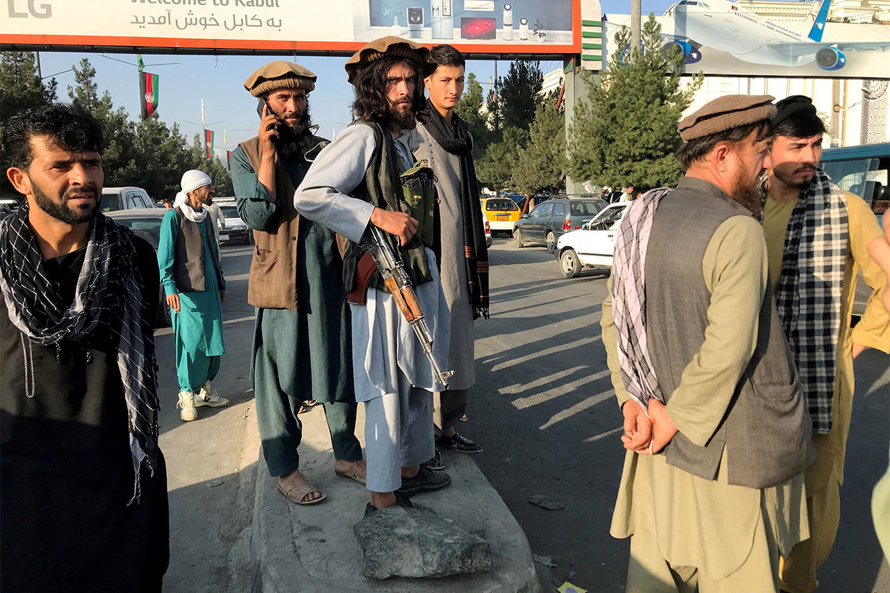 300 талибов угодило в засаду ополчения в Баглане