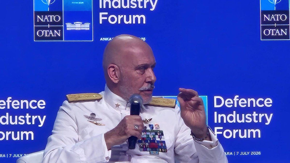 "Время не на стороне России", – адмирал Каво Драгоне сделал новое заявление о войне в Украине