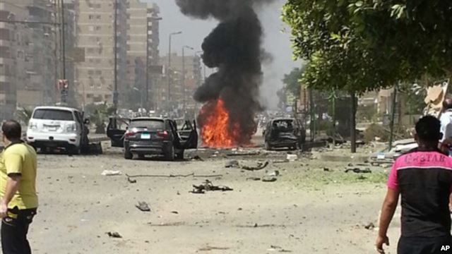 Жертвами взрыва в Египте стали шесть военнослужащих 