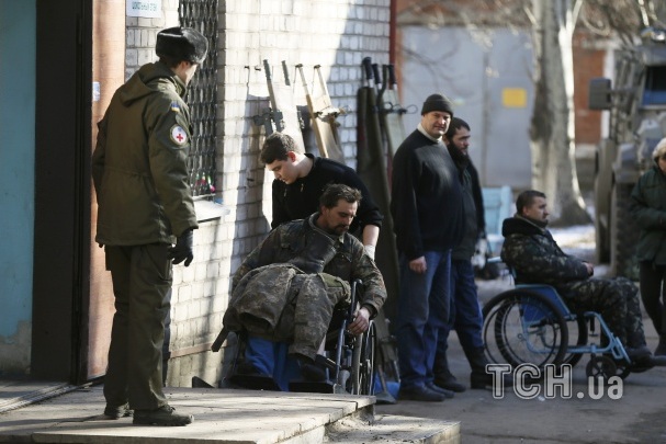 Раненых защитников Дебальцево привезли в Артемовск - СМИ