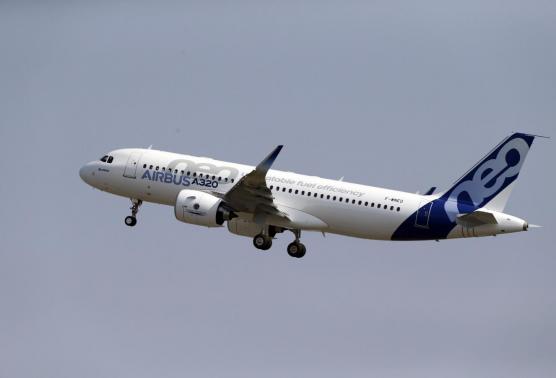 Президент Франции Франсуа Олланд принес соболезнования по поводу катастрофы A320