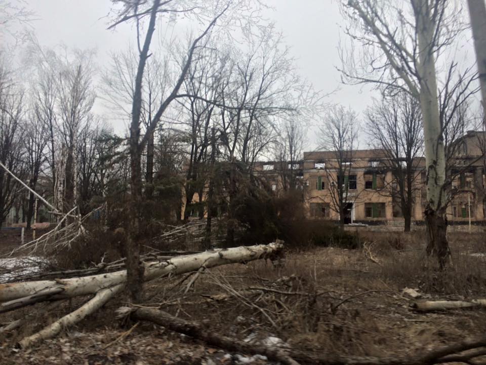 Беспощадный “русский мир” в Донецке: во что боевики превратили казенный завод химических изделий