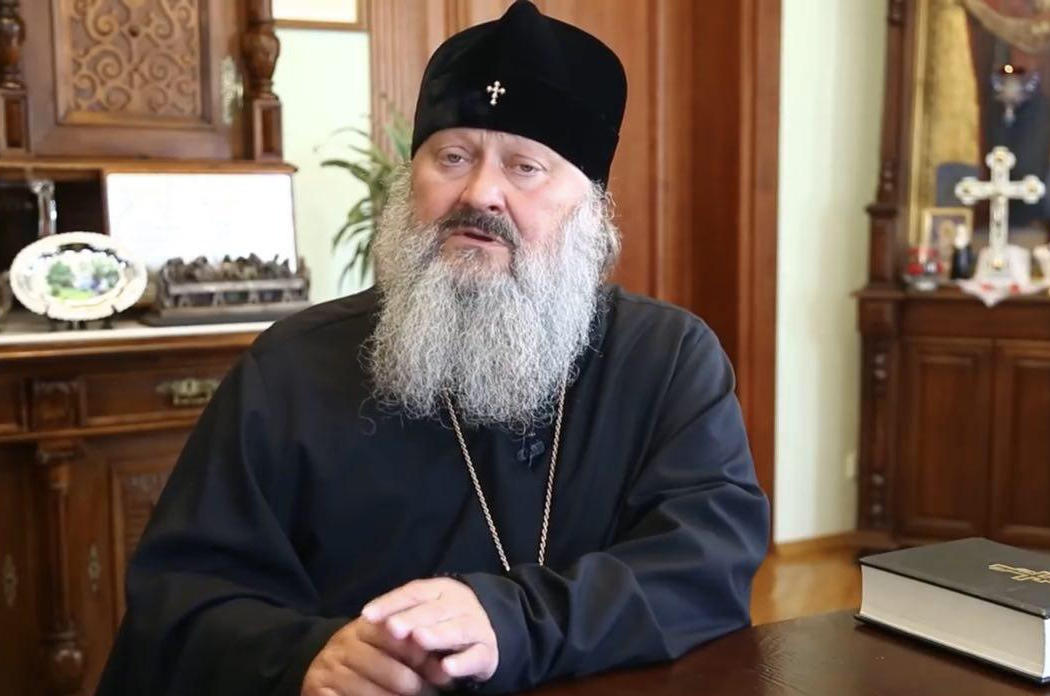 ​Настоятель Лавры митрополит Павел пообещал украинцам "проклятие до седьмого колена" из-за автокефалии