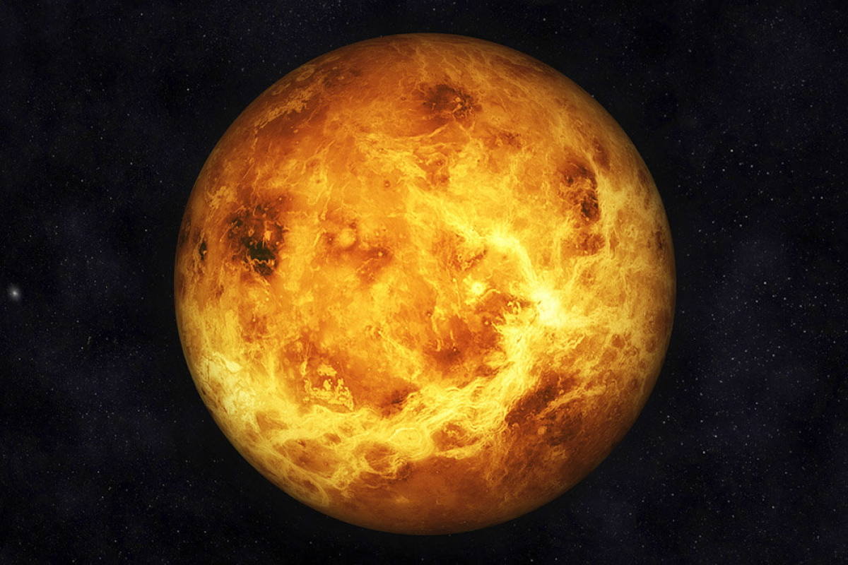 Британские ученые нашли жизнь на Венере: в атмосфере обнаружено вещество-маркер