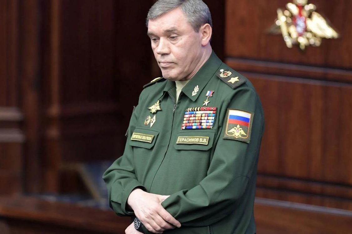 Акт отчаяния Герасимова: зачем Главнокомандующий ВС РФ дал приказ на подрыв Каховской ГЭС