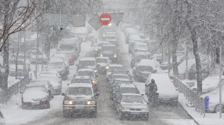 В ближайшее дни в Украину придут настоящие метели: выпадет почти полметра снега - синоптики озвучили новый прогноз 
