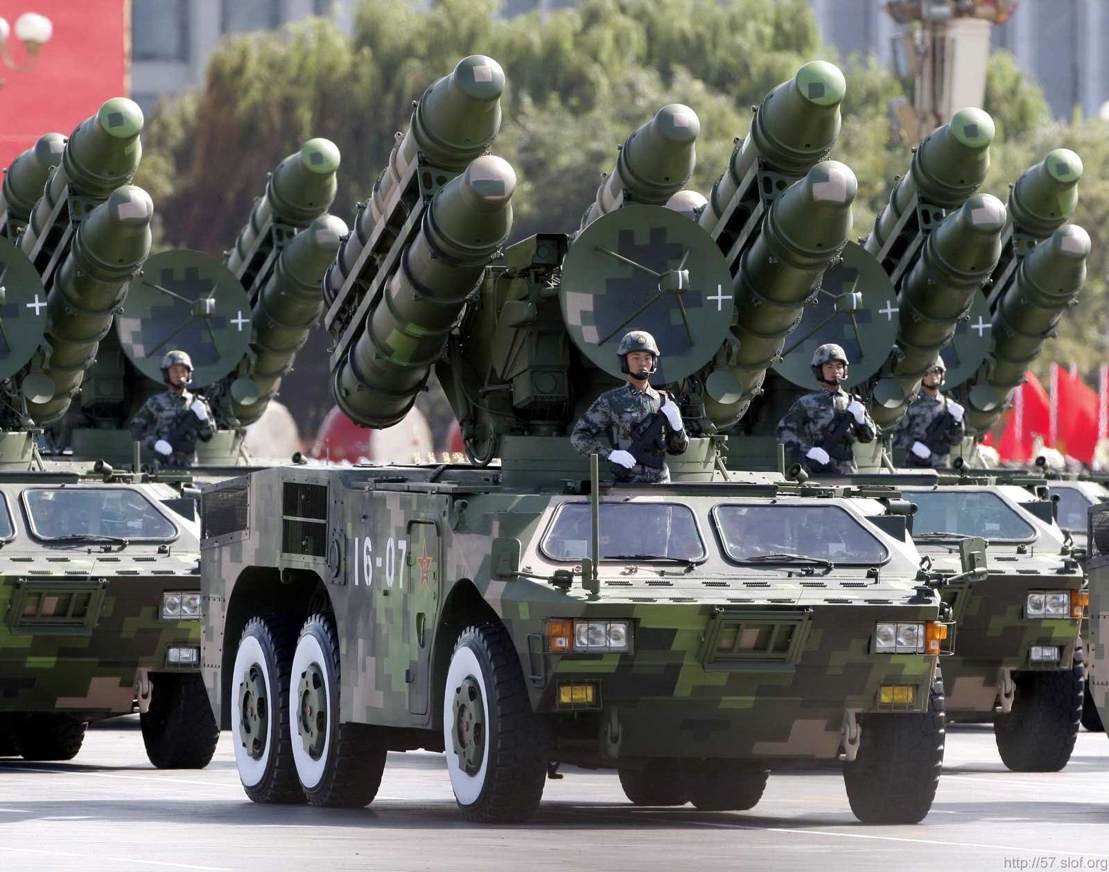 Китай стягивает войска к границе с Россией