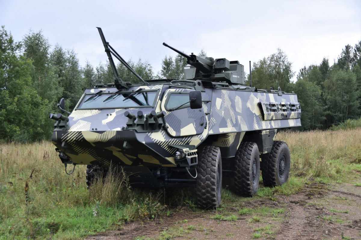 ​Финляндия не только выделит Украине военную помощь, но и готова совместно производить БТР