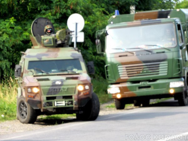 Спецоперация в Мукачево: военные сооружают новые блокпосты