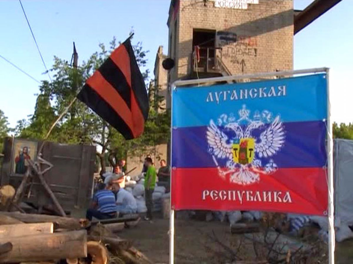 У боевиков Плотницкого паника: батальоны "ЛНР" вывели с передовой - сотню "казаков" оставили на смерть