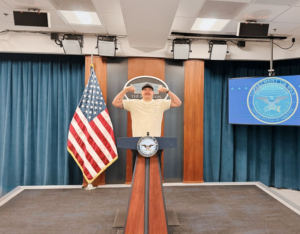 ​Олександр Усик несподівано опинився у Білому домі з Трампом