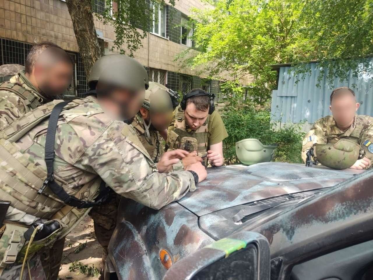 ​Бои за Северодонецк продолжаются: в ISW озвучили ситуацию по городу и об "окружении"